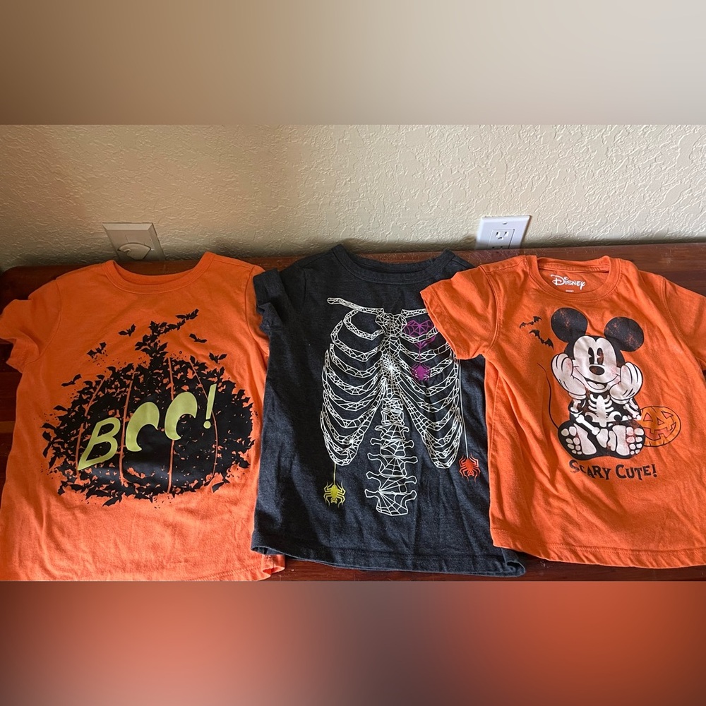 Halloween Short Sleeve T-Shirts Cat & Jack Disney Mickey Skeleton